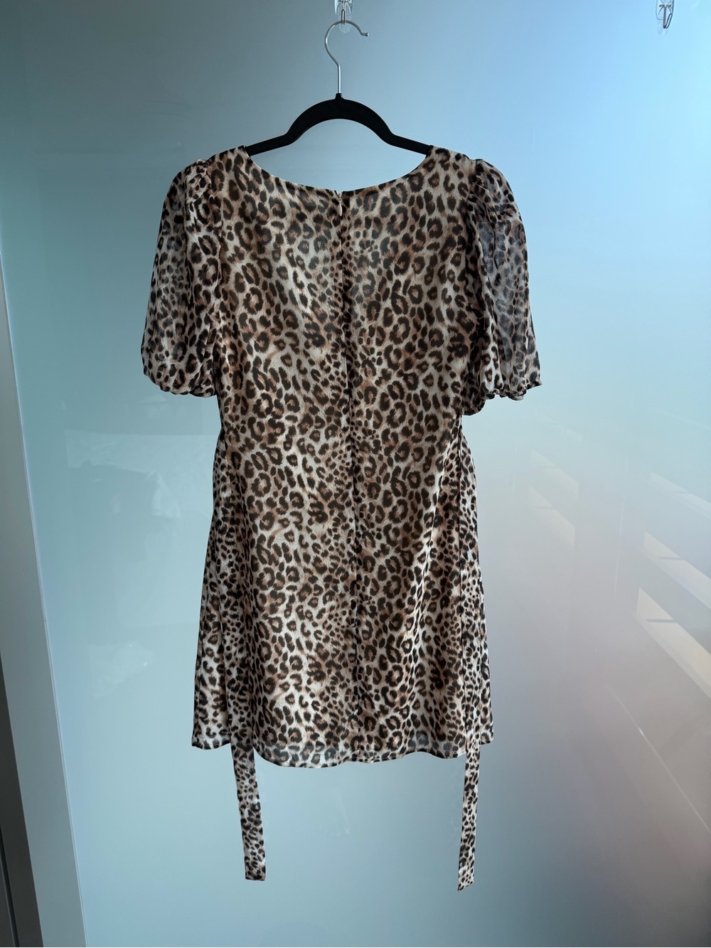 Wayf Cheetah Print Mini Dress with Flower Detail - Picture 4 of 4